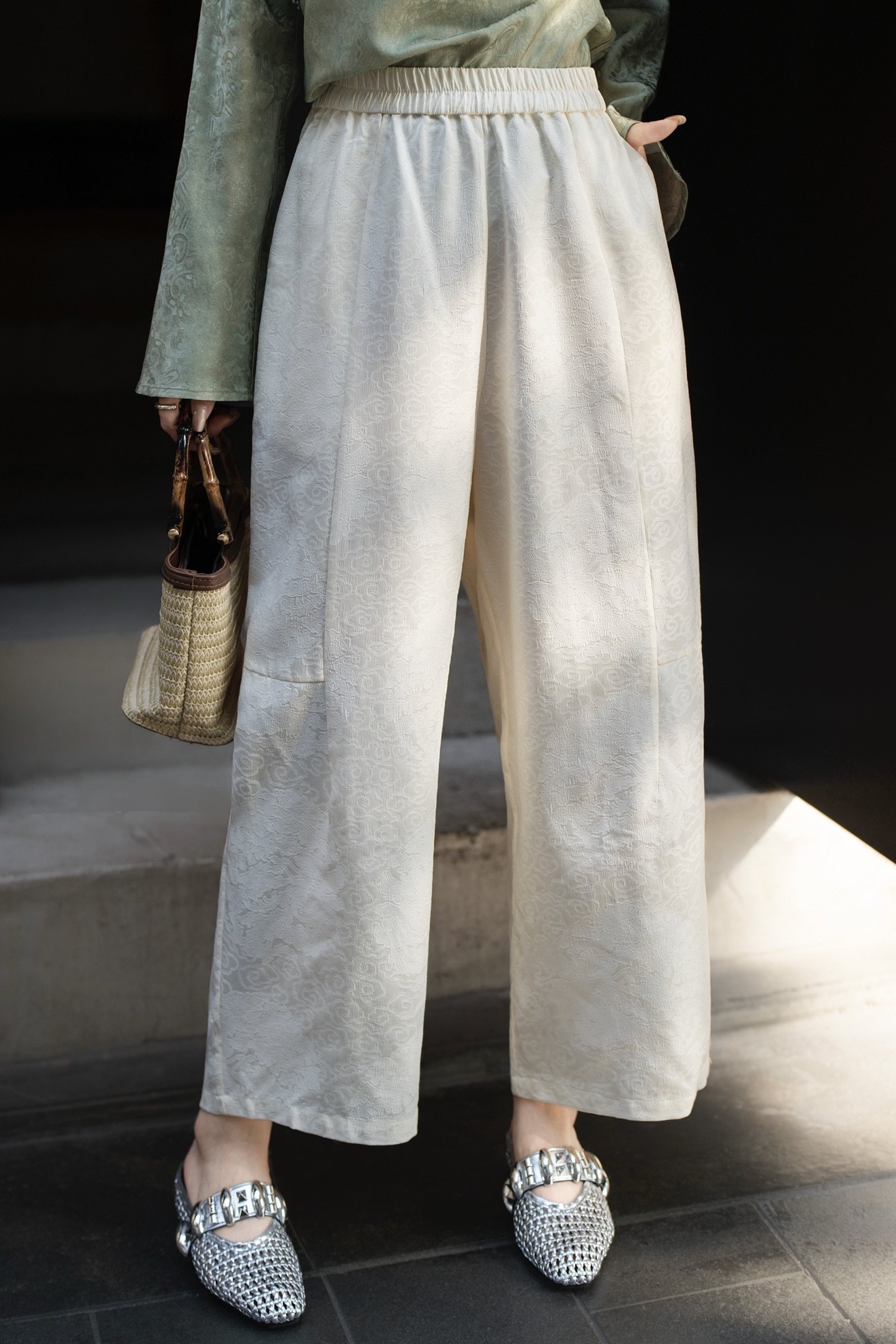 欧货人丝混纺面料新中式提花宽松显瘦气质百搭松紧腰镰刀九分裤,女装/女士精品,裤子,淘宝优惠券,粉丝福利购,淘宝优惠卷