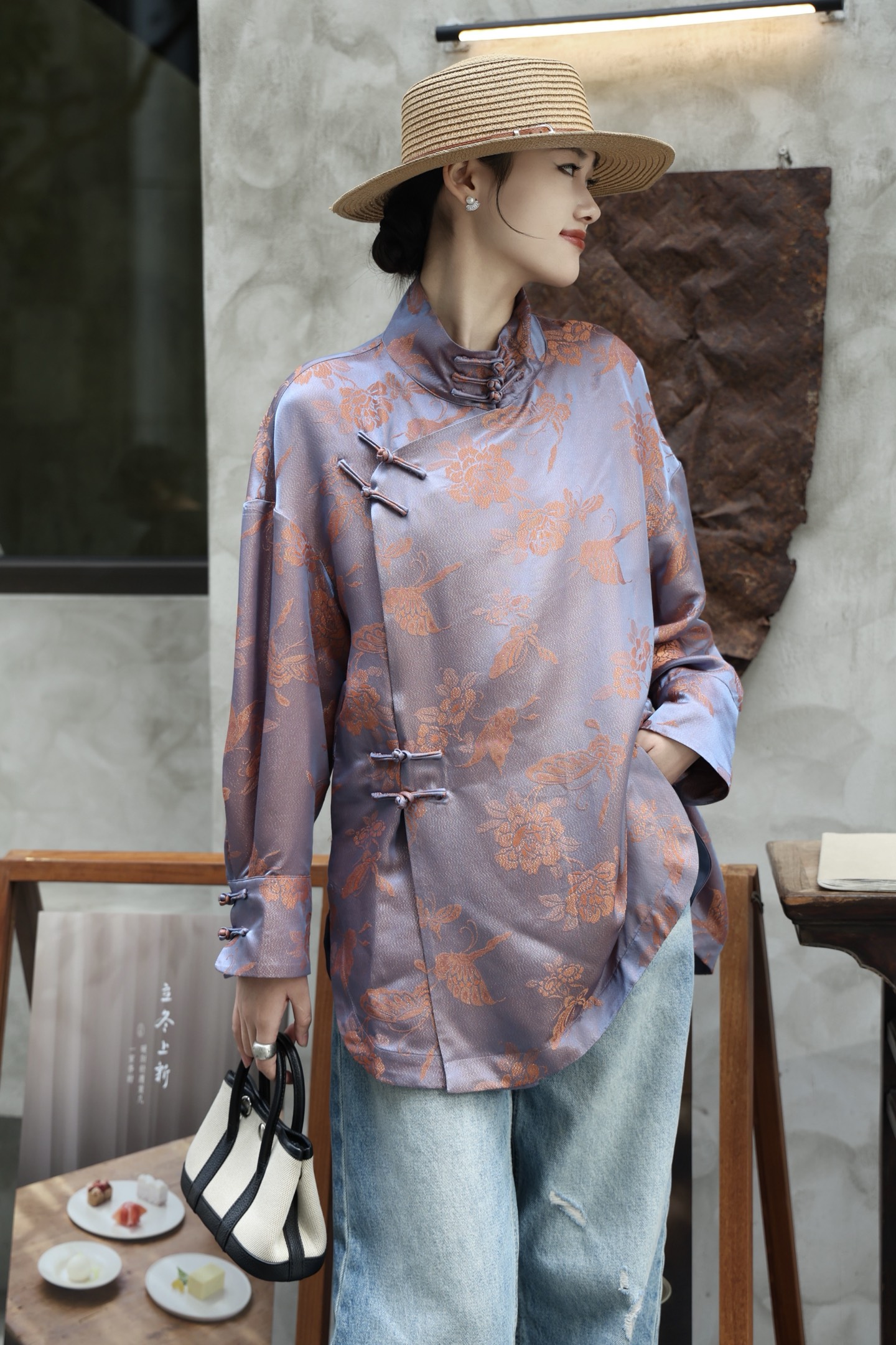 欧货桑蚕丝金皮混纺面料织金蝶恋花立领斜襟一字盘扣国风衬衫上衣