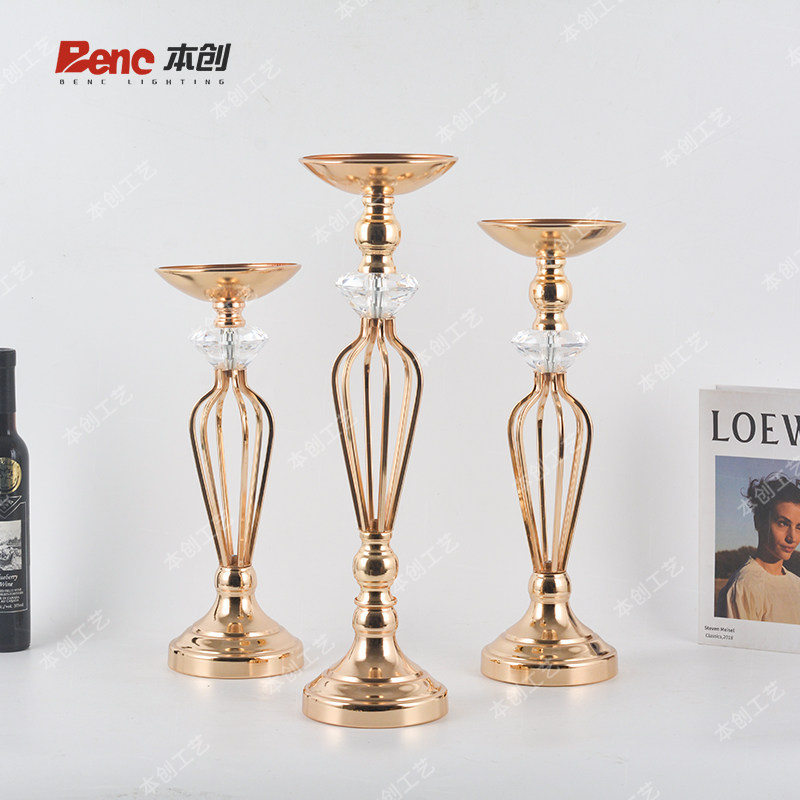 创意婚庆道具麻花铁艺路引婚礼布置花器欧式烛台客厅装饰花瓶摆件