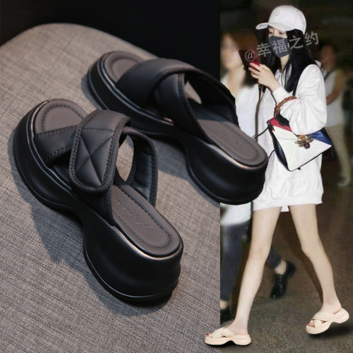 拖鞋女夏季外穿网红沙滩凉鞋
