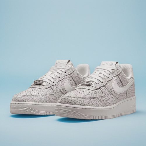 耐克防滑耐磨新款男女同款板鞋