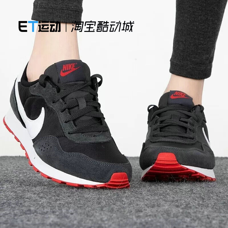 耐克女子GS复古轻便运动跑步鞋