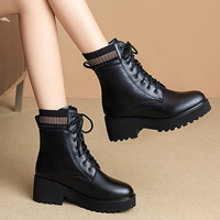 Martens, демисезонные утепленные женские модные туфли на платформе, короткие сапоги, из натуральной кожи, средний каблук, подходят для подростков