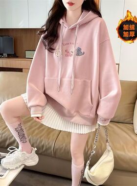 甜美风粉色刺绣连帽加绒卫衣女2026春秋新款学院风宽松百搭上衣服