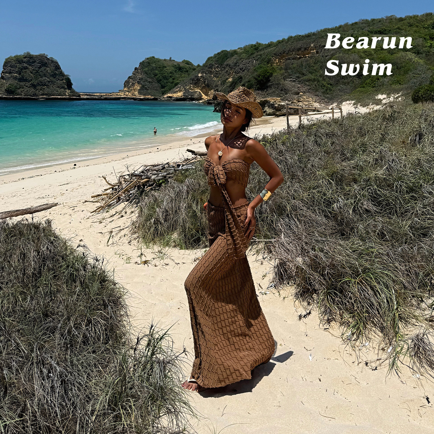 BEARUN SWIM 海边度假风套装女2025新款抹胸上衣半身裙格纹两件套,女装/女士精品,时尚套装,淘宝优惠券,粉丝福利购,淘宝优惠卷