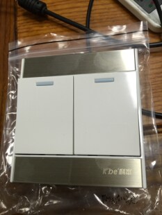 二开双控开关86型暗装面板A5拉丝墙壁面板优惠科本开关插座