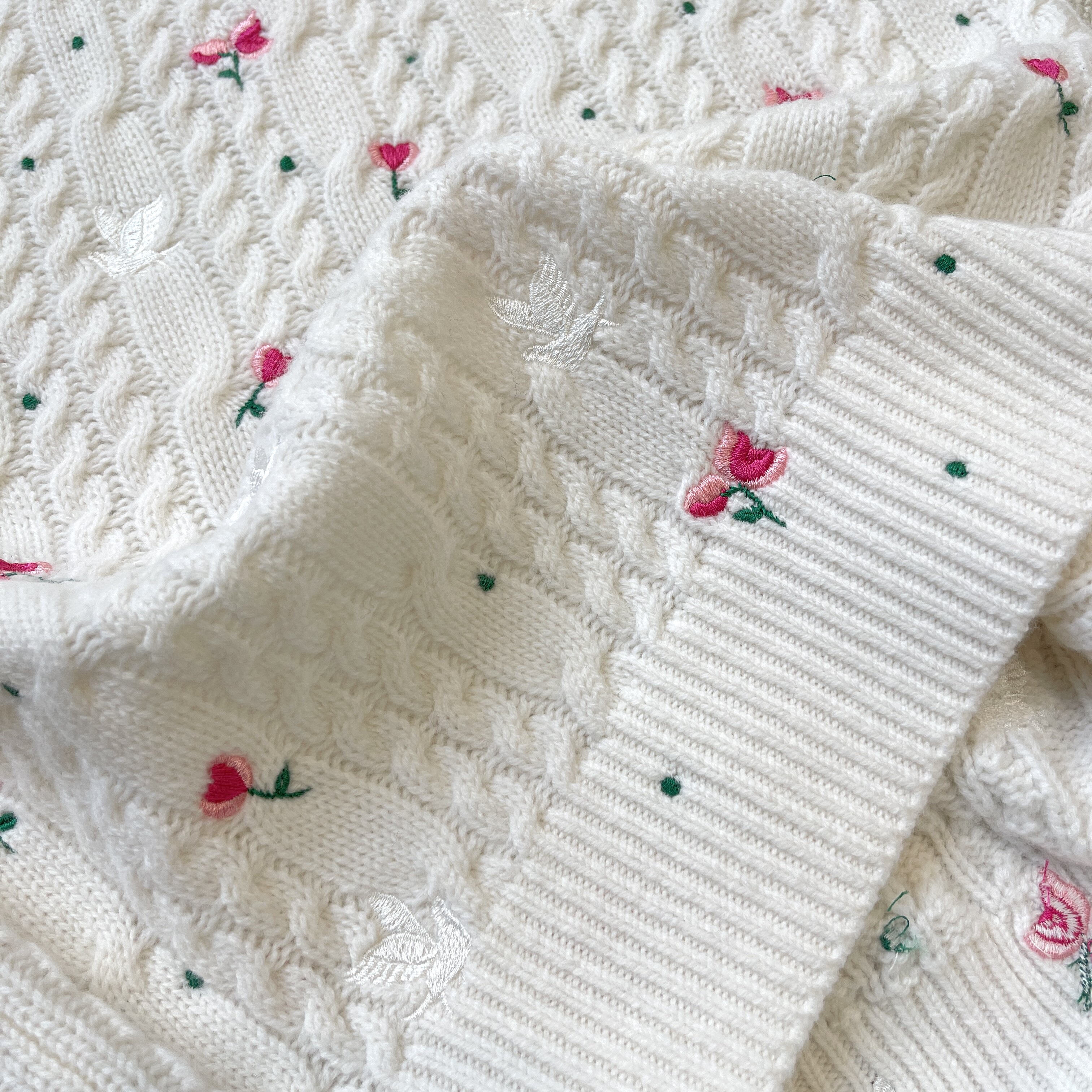 D系列 玫瑰刺绣针织衫 春夏新款 小麻花上衣刺绣提花0022