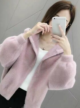 秋冬装2026新款女外套ins潮韩版宽松仿水貂绒短款针织开衫厚毛衣