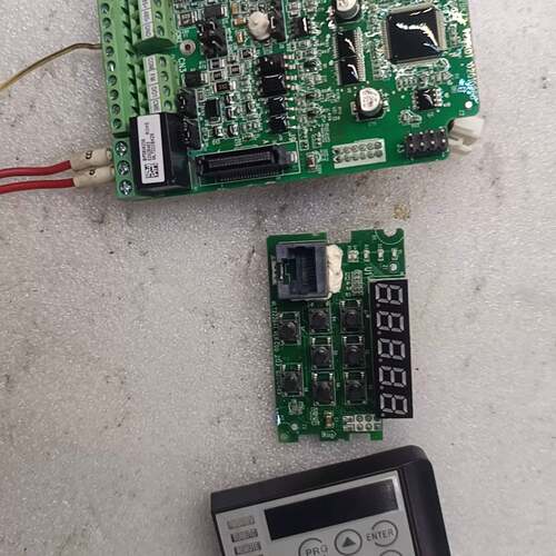 可维修MD310T3.7B-700，，，汇川变频器实物拍主板主板一张