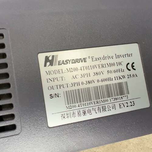 可维修11kw M200-4T0110VER1M0，易驱变频器型号