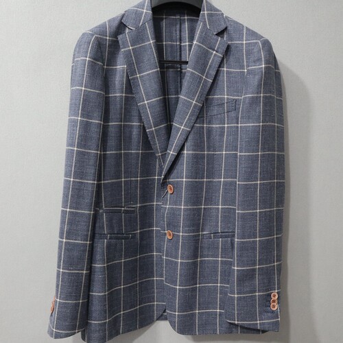 蓝豹/男士bespoke系列休闲西服  65%羊毛20%丝15%亚麻 180 100A - 封面