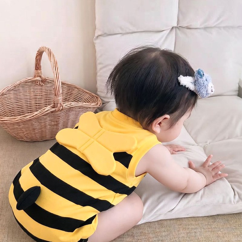 2026夏季新款婴儿衣服纯棉薄款蜜蜂连体衣超萌哈衣宝宝无袖爬服夏
