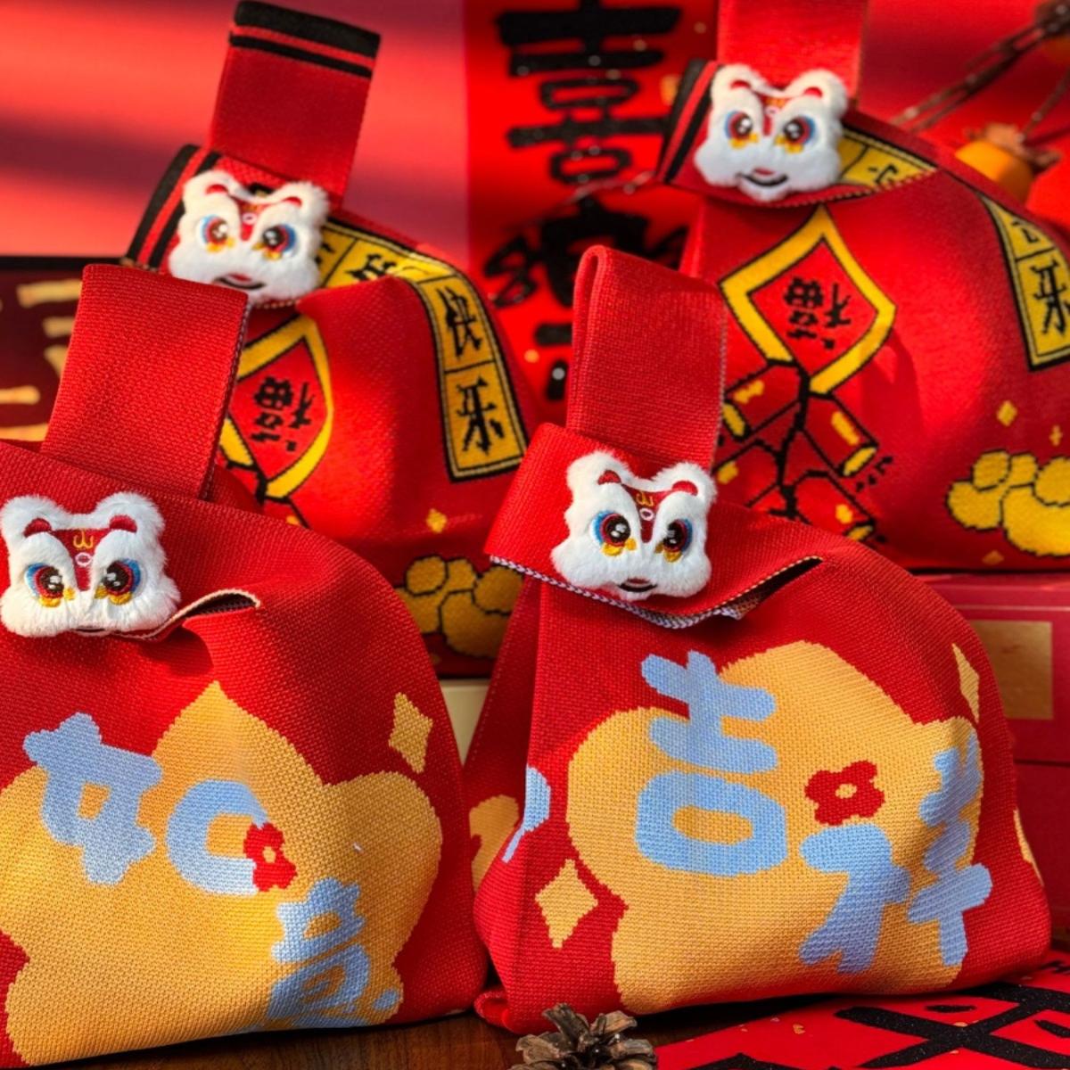 蛇年伴手礼包新年红色针织礼品袋