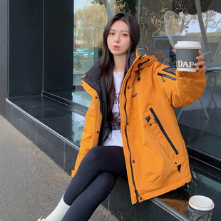 现货24新款冬装羽绒服冲锋羽绒外套加厚保暖宽松大码羽绒外套女