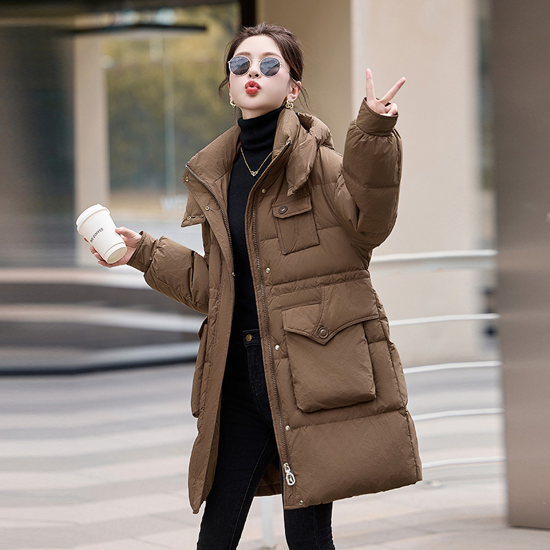 2025年冬季白鹅绒羽绒服女小个子中长款加厚显色减龄洋气羽绒外套
