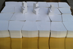 KT板纸支架广告板背撑雪弗板立牌相框硬卡托雪弗板蝴蝶白卡纸带胶