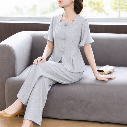 妈妈夏装套装洋气时尚中年女短袖两件套2026新款气质阔太太休闲装