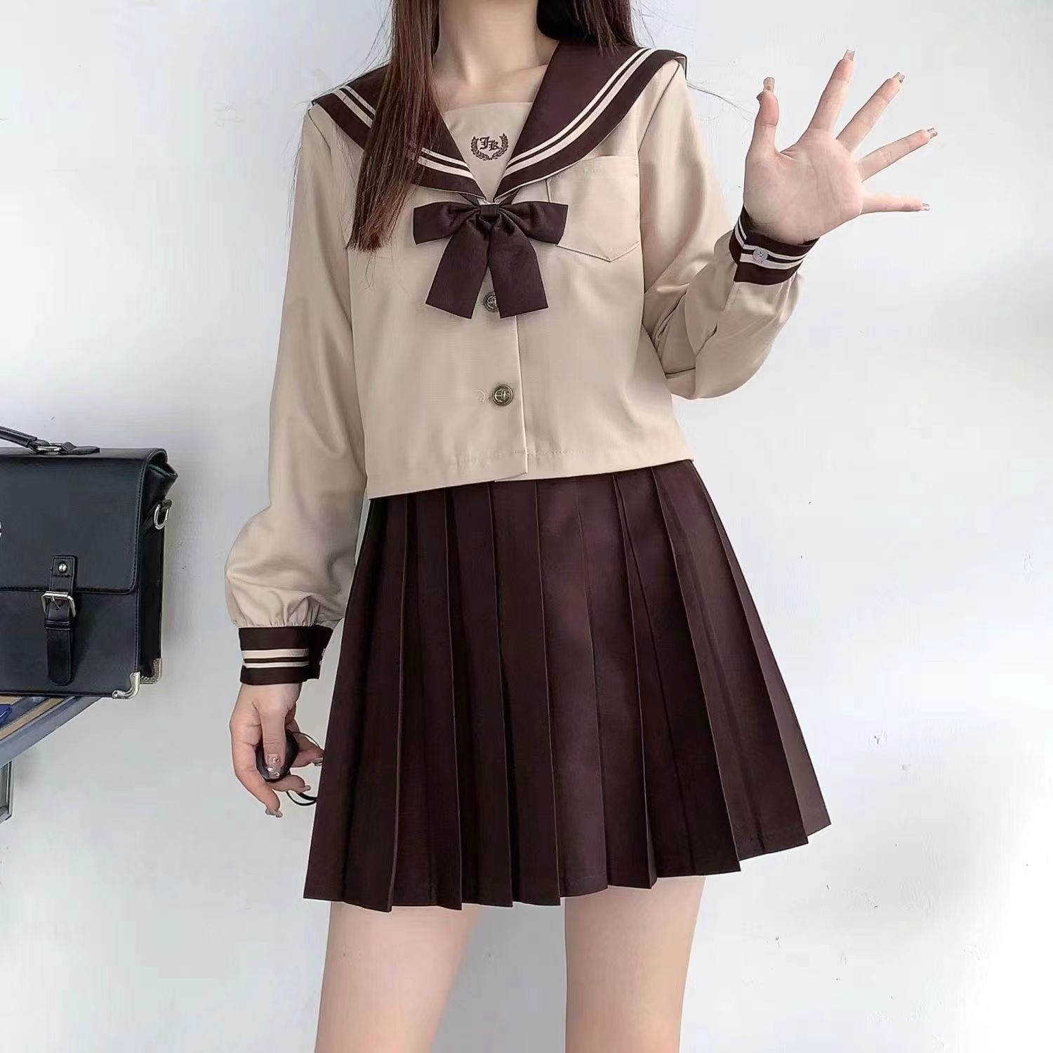 百褶裙奶茶色制服气质日系正统