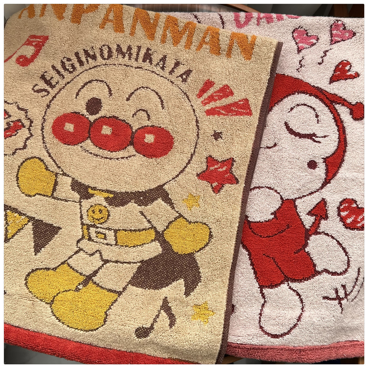 新品出口日本外贸余单全棉亲肤儿童无荧光剂双面毛圈刺绣毛巾面巾