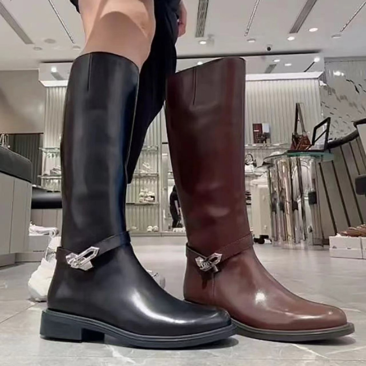 牛皮版~小众显瘦锁扣真皮高筒骑士靴女粗跟增高修腿不过膝长筒靴
