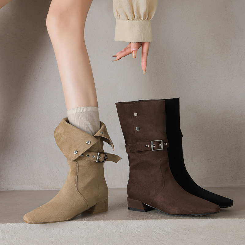 两穿可翻折皮带扣西部靴2025秋冬粗低跟小方头纽扣绒面中筒靴子女