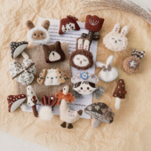 治愈系手工制作布艺卡通复古布艺蘑菇小女孩服饰胸针包包配件徽章