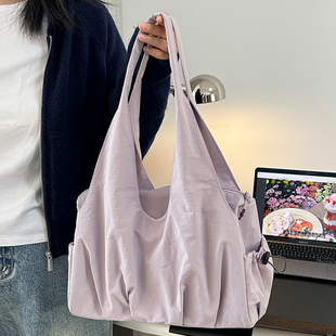 小众简约大容量托特包女新款 多隔层防水单肩包通勤包旅行包妈咪包