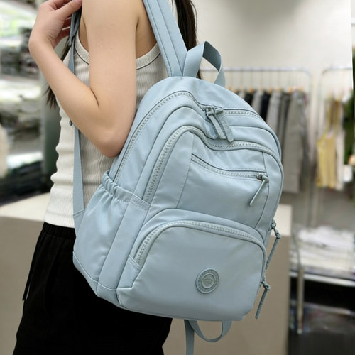 轻便百搭多层韩版双肩包女时尚大中学生书包大容量通勤休闲背包
