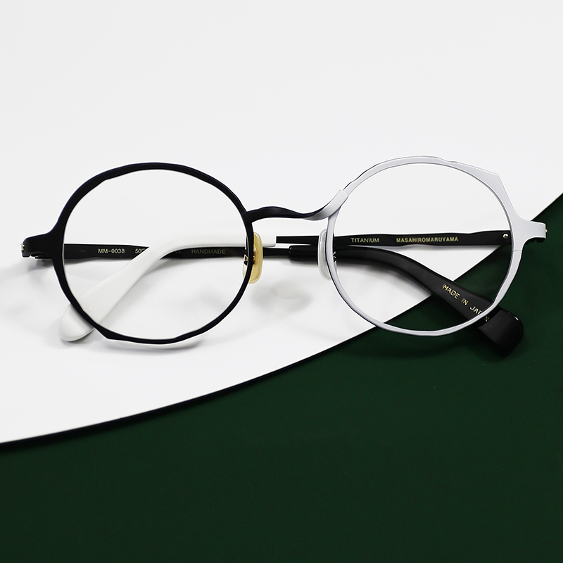 左右不對稱設計玩味丸山正宏