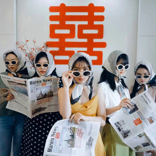 新娘晨拍闺蜜拍照道具丝巾墨镜