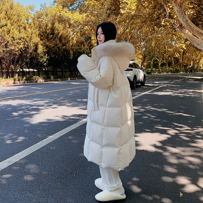 90白鸭绒白色羽绒服2025新款女冬季中长款加厚宽松大毛领连帽外套