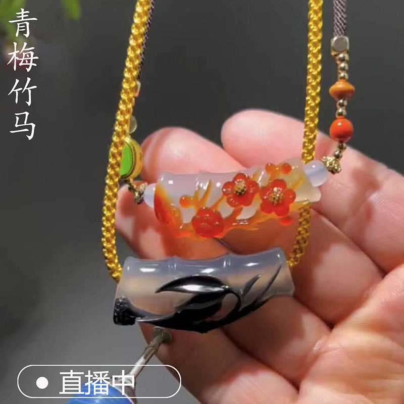 天然玛瑙玉髓霸王貔貅手把件金蟾龙龟精雕随身挂件玉葫芦招财摆件