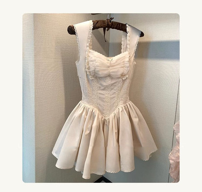 月岛弥生杏粉色公主鱼骨蓬蓬裙