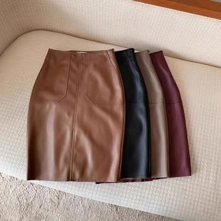 欧尼姐姐 磨毛细坑条针织上衣小羊皮包臀半身裙