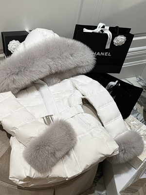 韩女羽绒 90白鸭绒可拆卸狐狸毛领收腰显瘦羽绒服外套冬