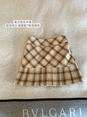 【泰服学妹】女团感高腰包臀格纹半裙 米咖*藏青两色