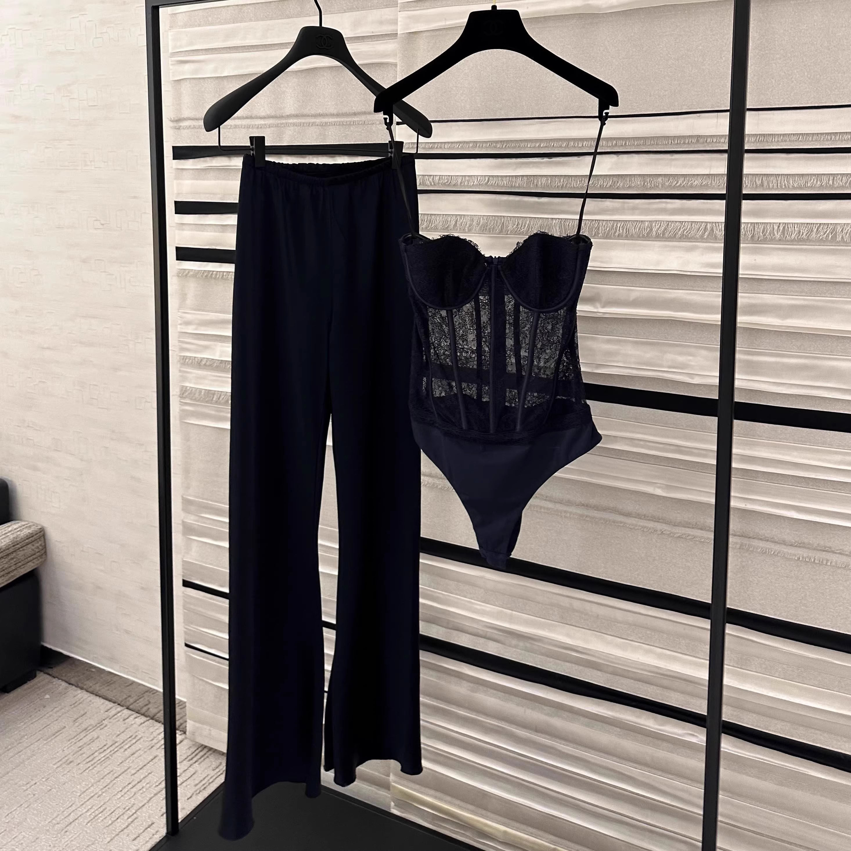 性感纯欲蕾丝连体抹胸吊带高腰立体长款伞裙醋酸裤套装女,女装/女士精品,时尚套装,淘宝优惠券,粉丝福利购,淘宝优惠卷