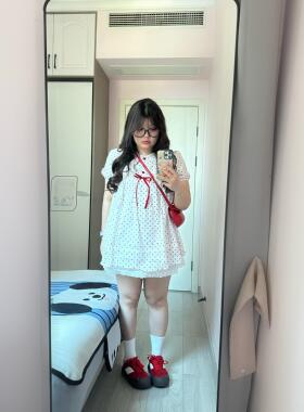 胖MM大码可爱甜美显白红色波点娃娃领短袖连衣裙宽松遮肉蝴蝶结女