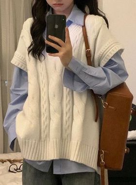 胖MM200斤特大码两件套装学院风V领白色针织毛衣马甲背心蓝色衬衫