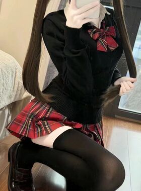 胖MM200斤特大码火辣辣格裙半身裙A字裙百褶裙校供学院JK制服裙女