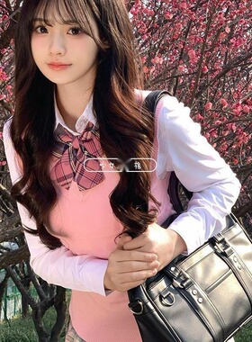 胖MM大码jk制服V领背心粉色马甲针织衫叠穿白色衬衫长袖两件套女