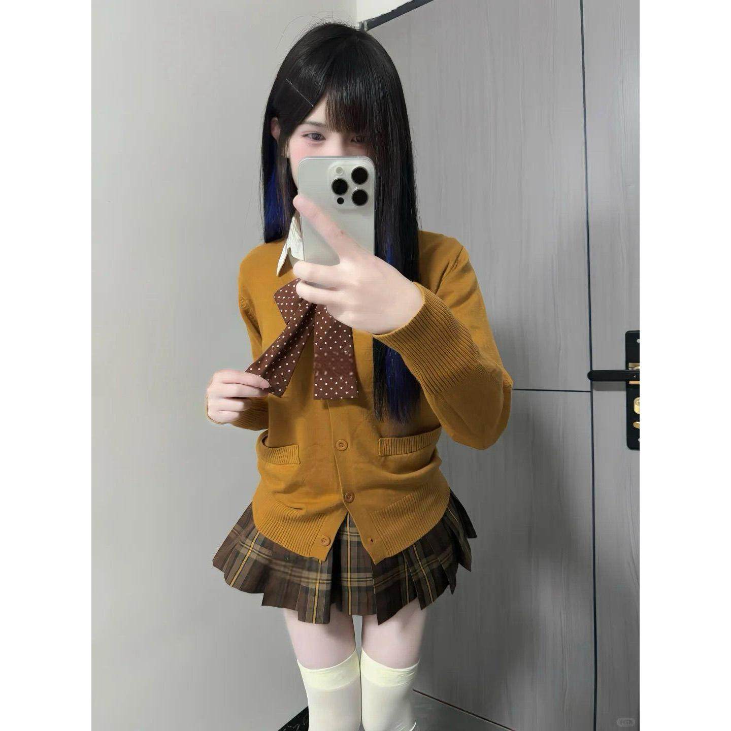 胖MM大码制服校供感焦糖可颂格裙叠穿棕色针织毛衣百搭衬衫套装女