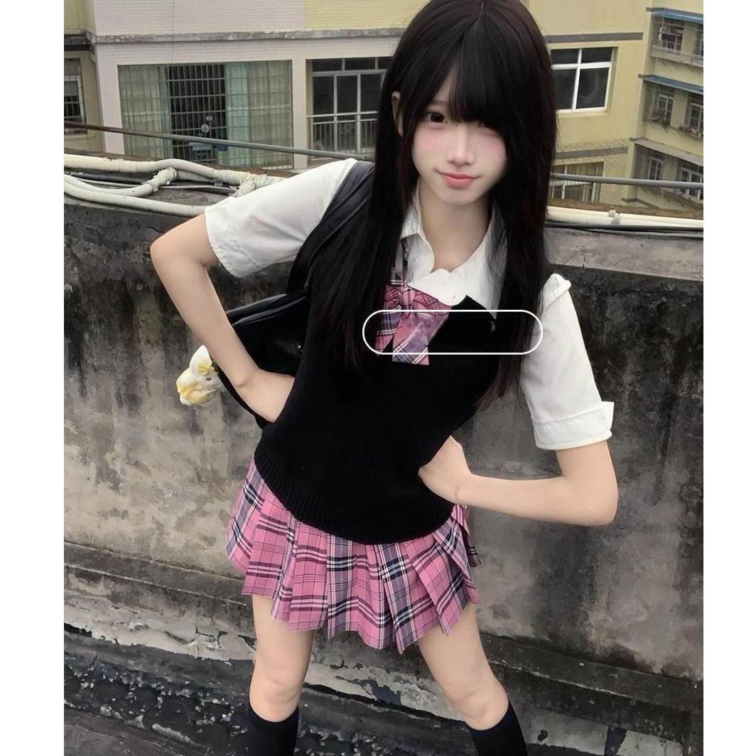 胖MM大码JK制服V领针织衫背心马甲学生穿搭叠穿衬衫上衣百搭格裙