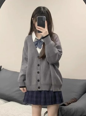 胖MM200斤特大码灰色毛衣外套秋冬2024新款宽松日系软糯针织开衫