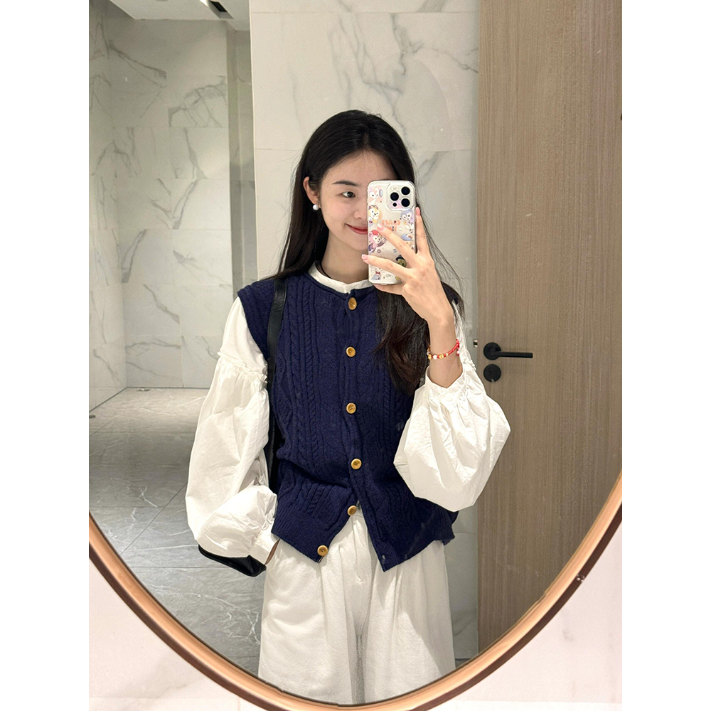 胖MM大码甜美减龄麻花藏青毛衣背心针织马甲秋季长袖衬衫两件套装