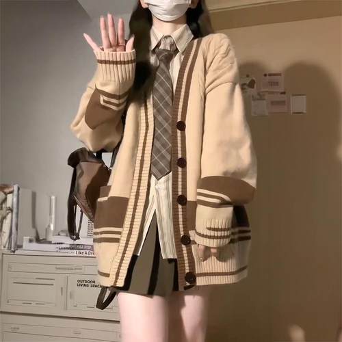 胖MM200斤特大码三件套领带校园风针织毛衣外套条纹衬衫百褶裙女