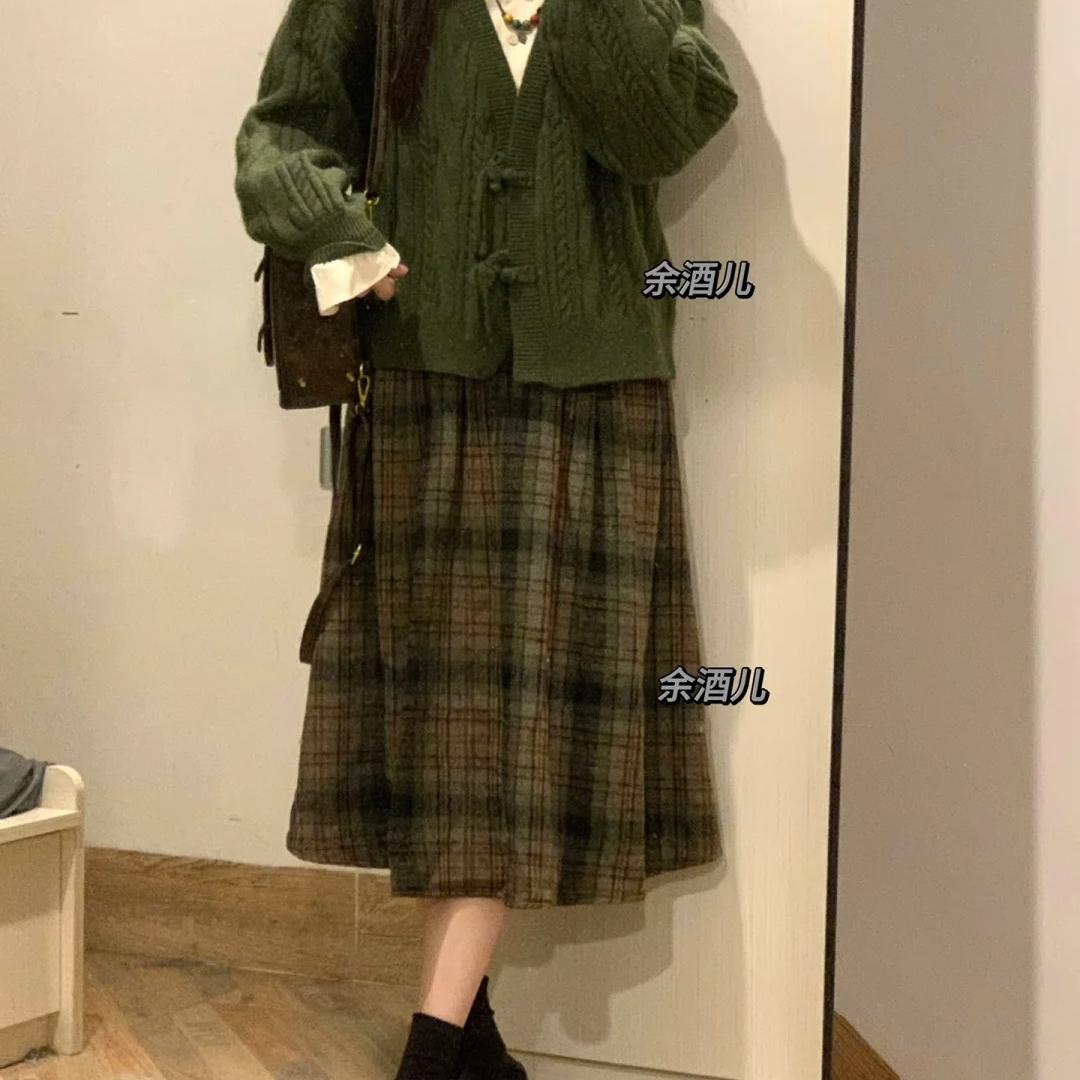 胖MM200斤特大码针织毛衣长袖连衣裙女新款小个子气质长裙两件套