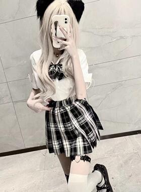 胖MM大码jk制服收腰修身短袖衬衫女纯欲风辣妹百搭显瘦百褶短格裙