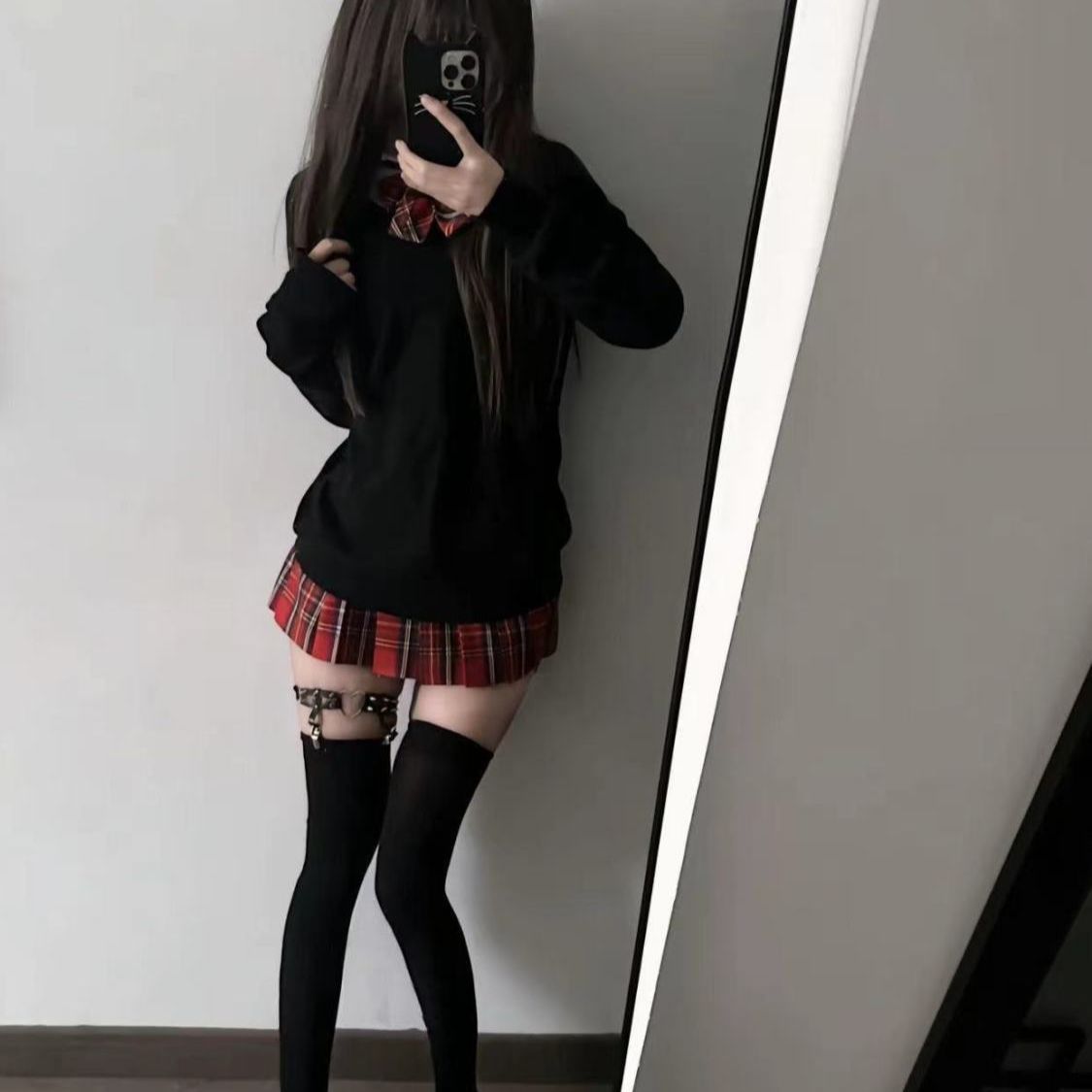 胖MM大码日系学院风jk制服长袖上衣小众套头黑色毛衣百搭短裙套装