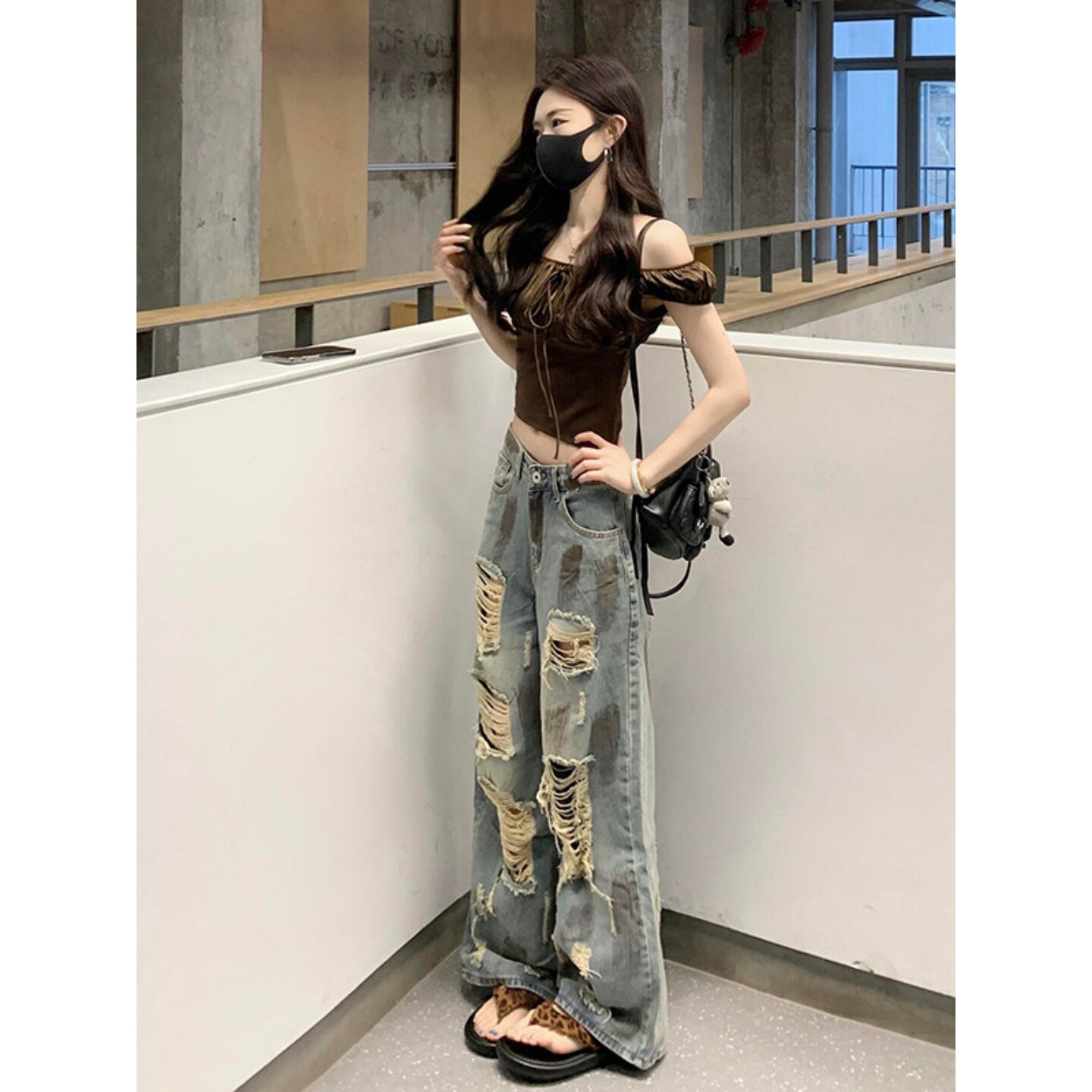美式做旧乞丐脏脏破洞牛仔裤女夏季设计感高腰宽松直筒阔腿长裤子